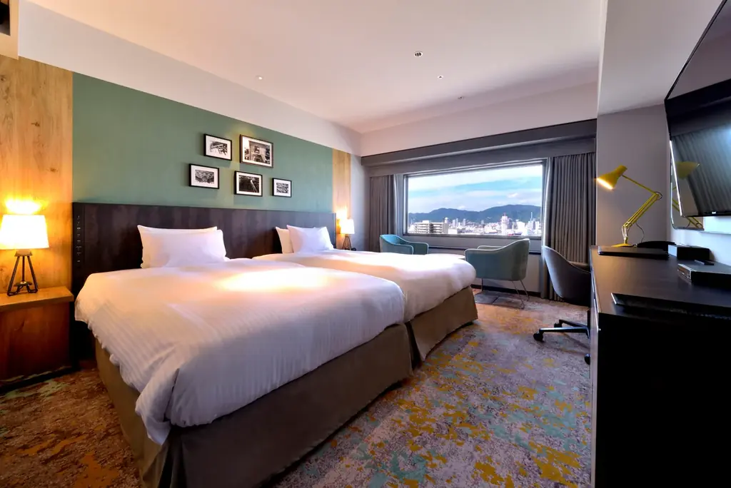 初売りは、宿泊券・食事券をお得に。毎年完売の人気企画！ポートピアホテルの『新春初夢福袋2026』 画像 5