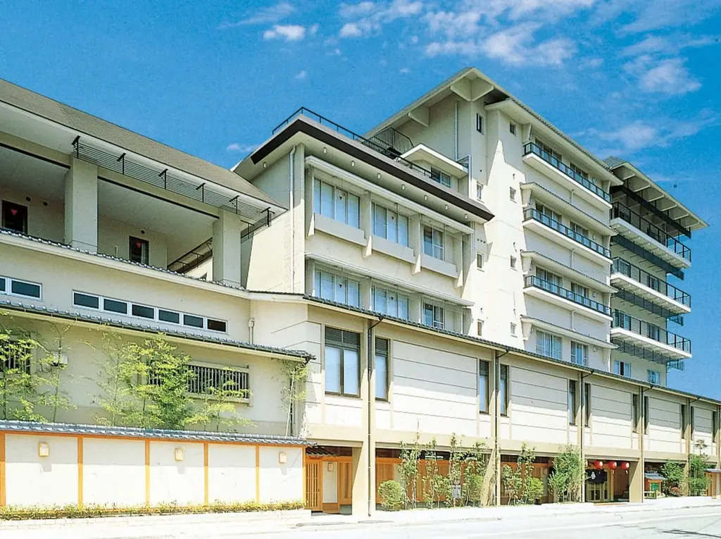 フォレストグループ三重県鳥羽市のリゾートホテル『Sayaの風』を事業承継 画像 9