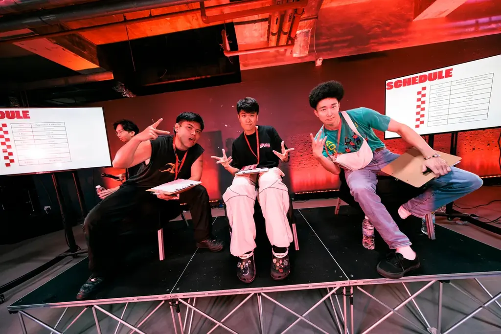 アニソンダンスバトルの最高峰「あきばっか〜の」シンガポール初開催が大盛況のうちに終幕！世界ベスト4の「龍と勇太」が優勝し日本通算４連覇を達成。世界を熱狂させるアニソンダンスの新章が開幕。 画像 12