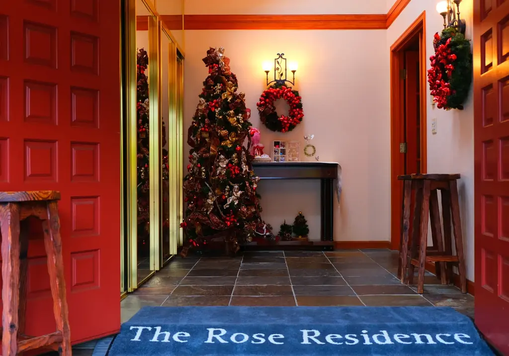 【ローズホテル横浜】横浜・山手を彩る季節限定公開　散策の方も自由に見学可能 画像 6