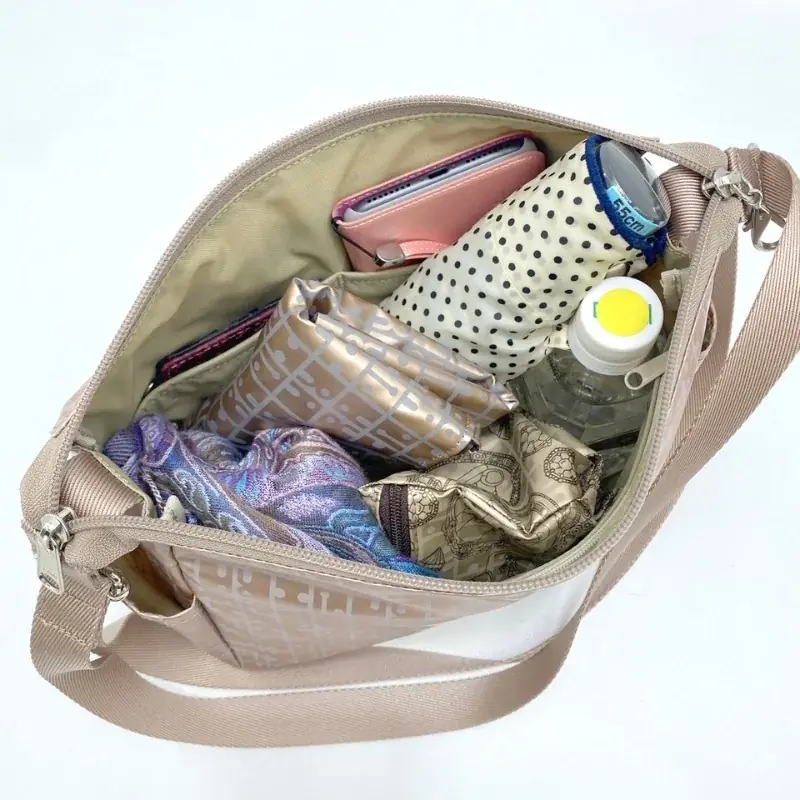 【創業年明治２５年 老舗バッグメーカーヤマト屋】　【帰省・旅行シーズンに！顧客の声を調査】60%もの人がバッグ選びに「軽さ」と「機能性」の両方を重視していることが判明 画像 8