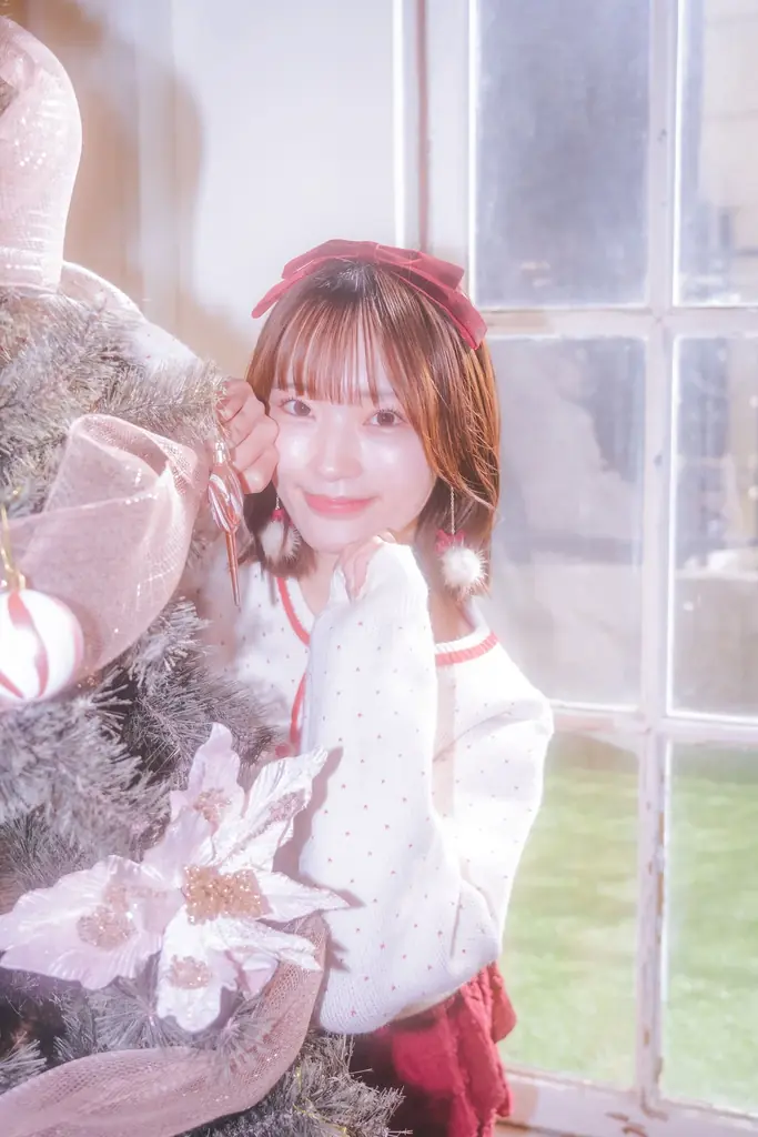 “冬のちょいクセガーリー” を彩るクリスマス新ビジュアル公開 画像 6