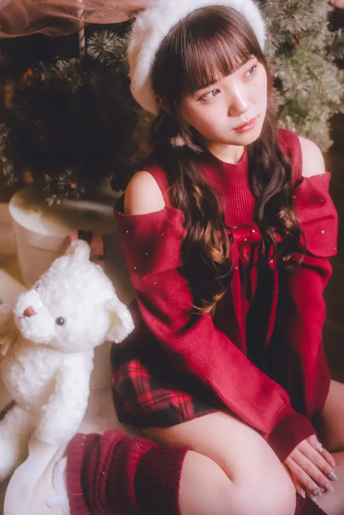 “冬のちょいクセガーリー” を彩るクリスマス新ビジュアル公開 画像 7