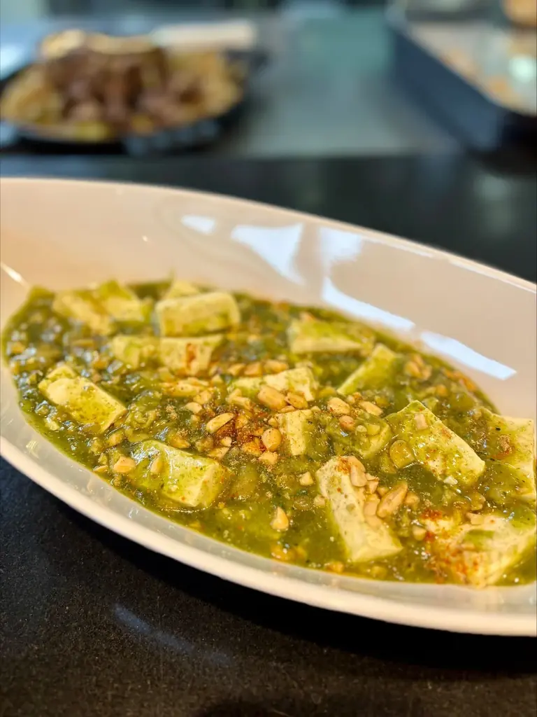 十勝産大豆を使った完全植物性「緑の麻婆豆腐」の提供を開始しました 画像 2