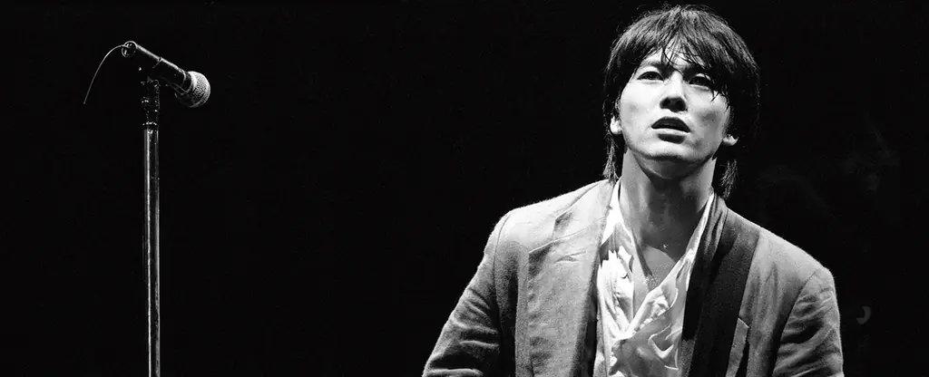 尾崎豊WOWOW特集！来年2月には父・尾崎豊の楽曲のみで届ける尾崎裕哉の東京公演の模様を、3月には尾崎豊にとって最初で最後の東京ドーム公演となった「LIVE CORE」を完全版として放送・配信決定！ 画像 3