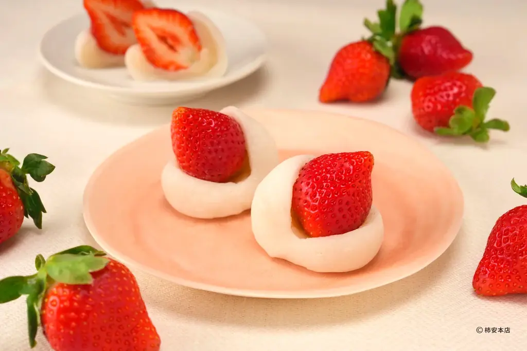 年末年始限定　口福堂の 『干支いちご大福』 登場！　ゆく年くる年をテーマにした、巳(み)年と午(うま)年モチーフの縁起物 画像 3