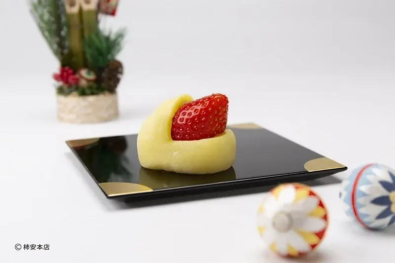 年末年始限定　口福堂の 『干支いちご大福』 登場！　ゆく年くる年をテーマにした、巳(み)年と午(うま)年モチーフの縁起物 画像 4