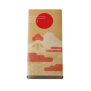 【チーズガーデン】年末年始を彩る縁起物が描かれた華やかな限定パッケージ　『「迎春」御用邸チーズケーキ』『「迎春」焼菓子5種詰め合わせ』発売 画像 2