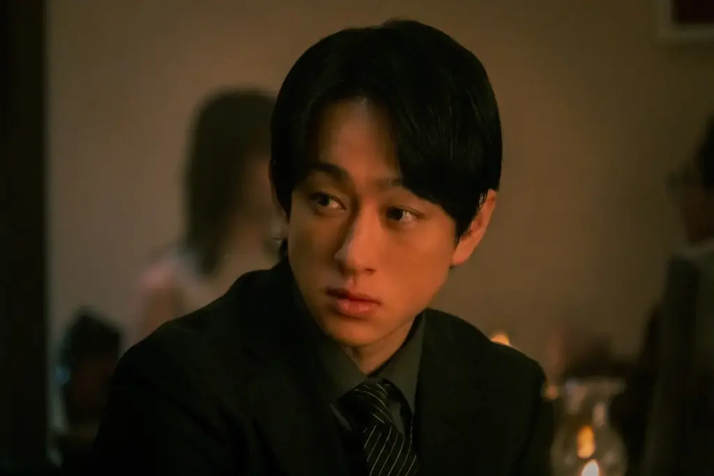 新章開幕！『スキャンダルイブ』第4話の予告映像＆あらすじ＆場面カットが到着！予告映像で見せた“奏”（川口春奈）の涙の理由は？大手事務所が隠蔽する“性加害疑惑”に迫る！ 画像 5