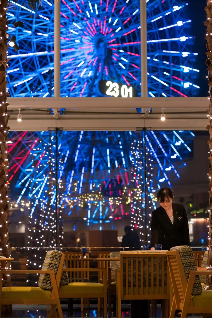 【横浜ベイホテル東急】みなとみらいの夜景と共に愉しむ、毎年大人気のスイーツブッフェ『いちごジャーニー』 画像 4