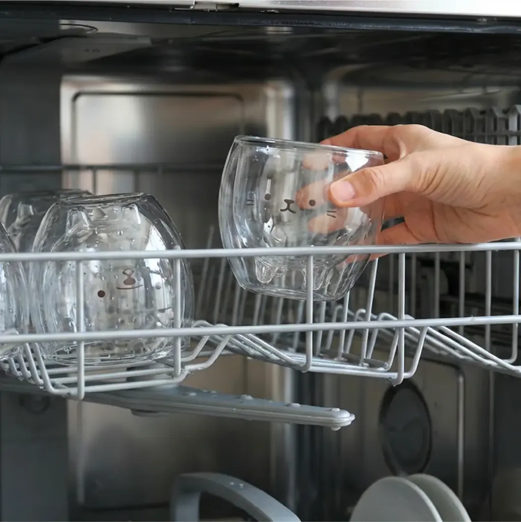 【新商品】飲み物の中にアニボールが！？かわいくて実用的な耐熱ガラスのダブルウォールグラスが登場 画像 4