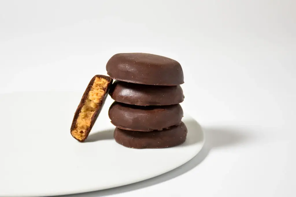 Minimal、人気のクッキー缶にバレンタイン限定Ver.が登場！チョコレート尽くしの個性異なる3種が1缶で楽しめる「チョコレートクッキー缶」2月1日発売 画像 4