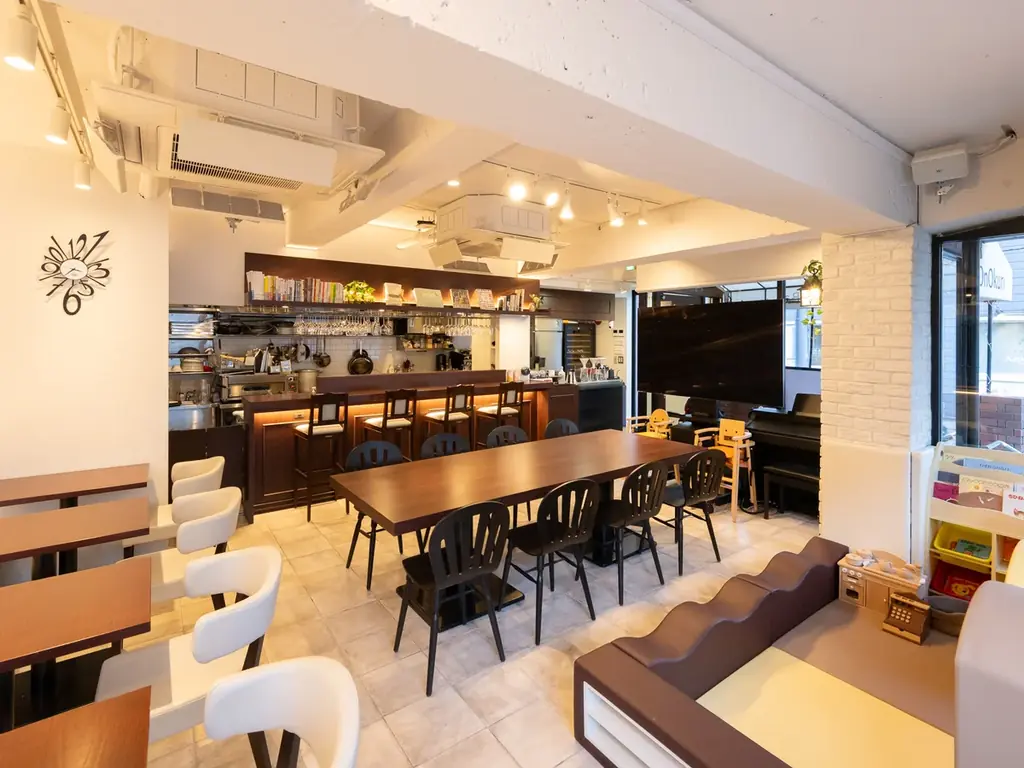 成城学園前駅1分｜専門家在籍の恩送りカフェ開店