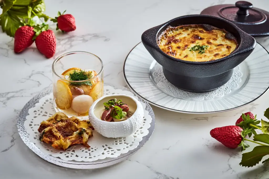 【ヒルトン横浜】苺スイーツもセイボリーも欲張る「苺のアフタヌーンティー」が新登場！ 画像 3