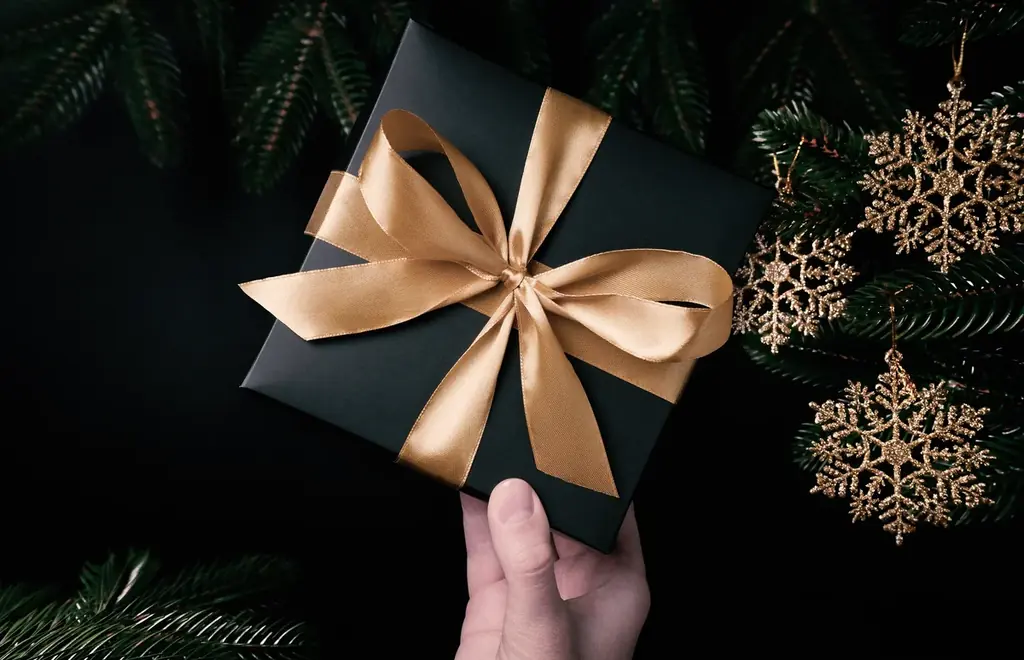 ■【クリスマス直前／男女10～50代1,000名へ「冬の美容・ギフト」について調査】「５千円ボーダー消費」が “異性へ贈るプレゼント” の新常識に 画像 1