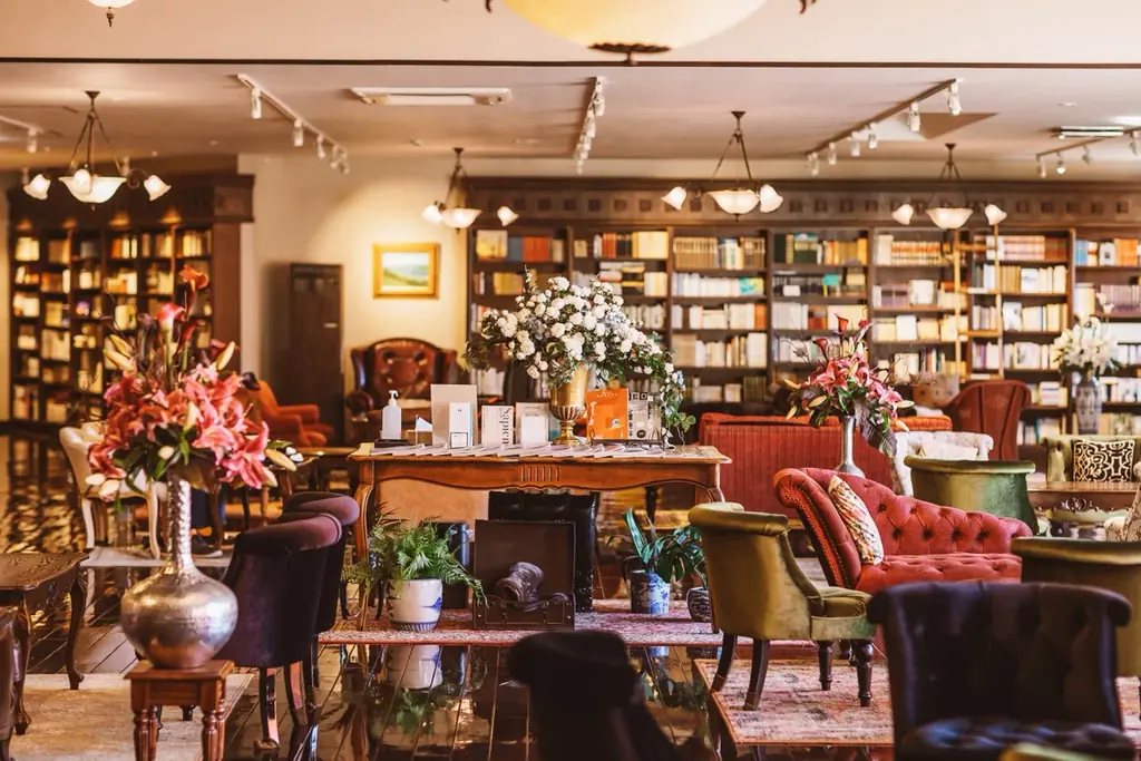 太宰治も訪れた宿で【100年の歴史を歩く】館内ツアー開始《避暑だけでない》蓼科の冬の魅力を、全国に伝える創業百年・老舗宿の挑戦 画像 10