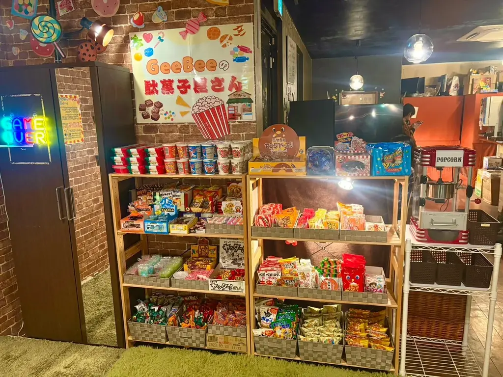 ボードゲームバーGeeBee 10周年リニューアルオープン記念キャンペーン実施！！期間限定で平日通常チャージ料金が無料に！ 画像 4