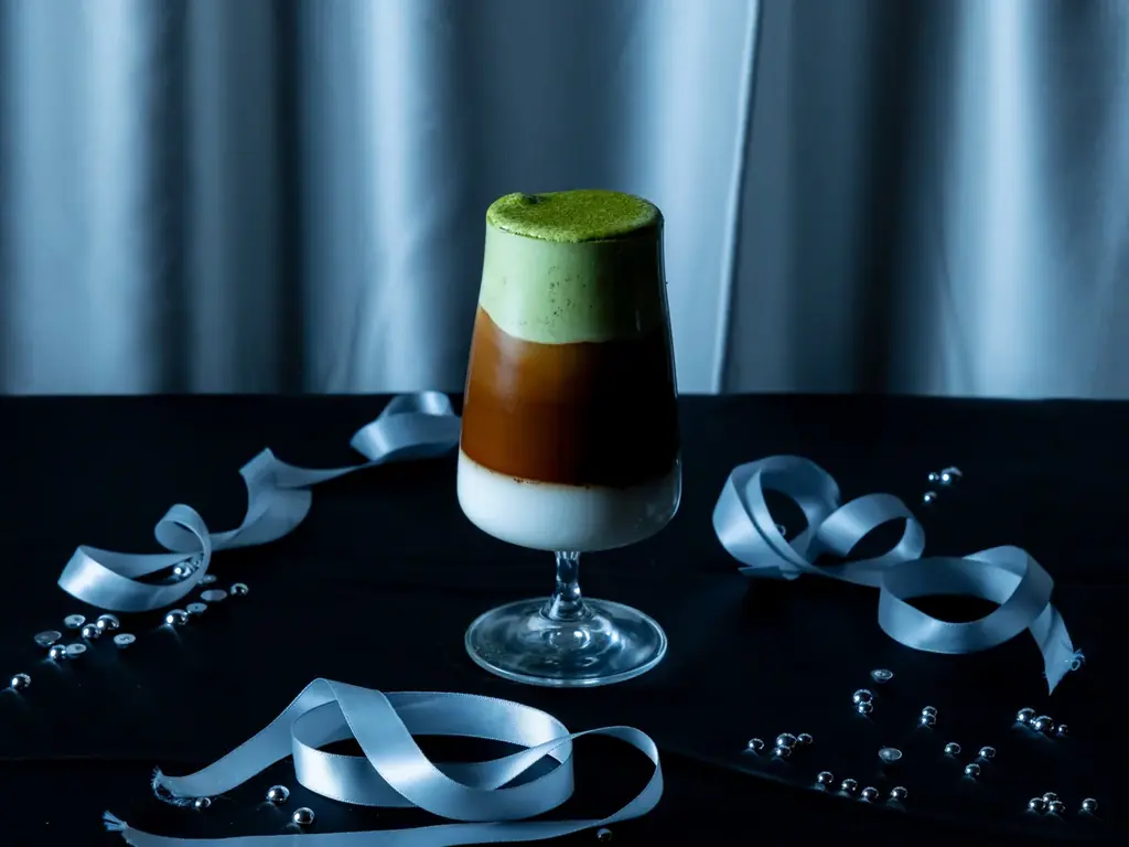 地元メディアで話題のスイーツ新作！「THE LIVELY 福岡博多」の非日常空間で楽しむ、“私”のためのバレンタイン！背徳のブリュレどら焼きなど期間限定カフェバーメニューが１月２０日（火）より登場 画像 5