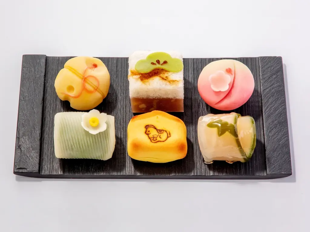 2026年の干支”午”をモチーフにした商品と、ウマウマな馬力グルメが勢揃い！「グランスタ東京」の新年の幕開けを彩るフェア「 HAPPY UMA YEAR 2026 」 画像 3