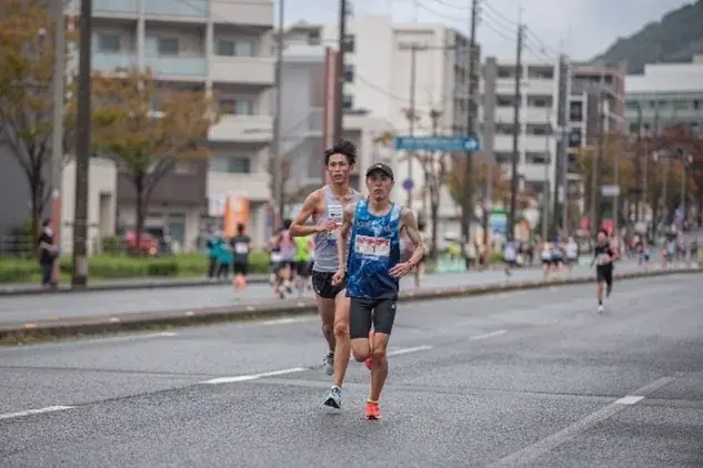 西純平氏　福岡マラソン2025で第3位入賞！2026年3月からユニゾンシステムズにジョイン！ 画像 3