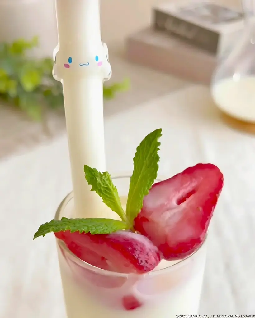 売り切れ復活！シナモロールの手作りガラスストロー再販