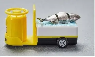 かっぱ寿司 キャンペーン トミカ “あそべる!くるま” プレゼントキャンペーン 大好評の「トラック（暗いところで光るいか）」と「ターレー（ぴちぴち動くまぐろ）」追加入荷！ 画像 6