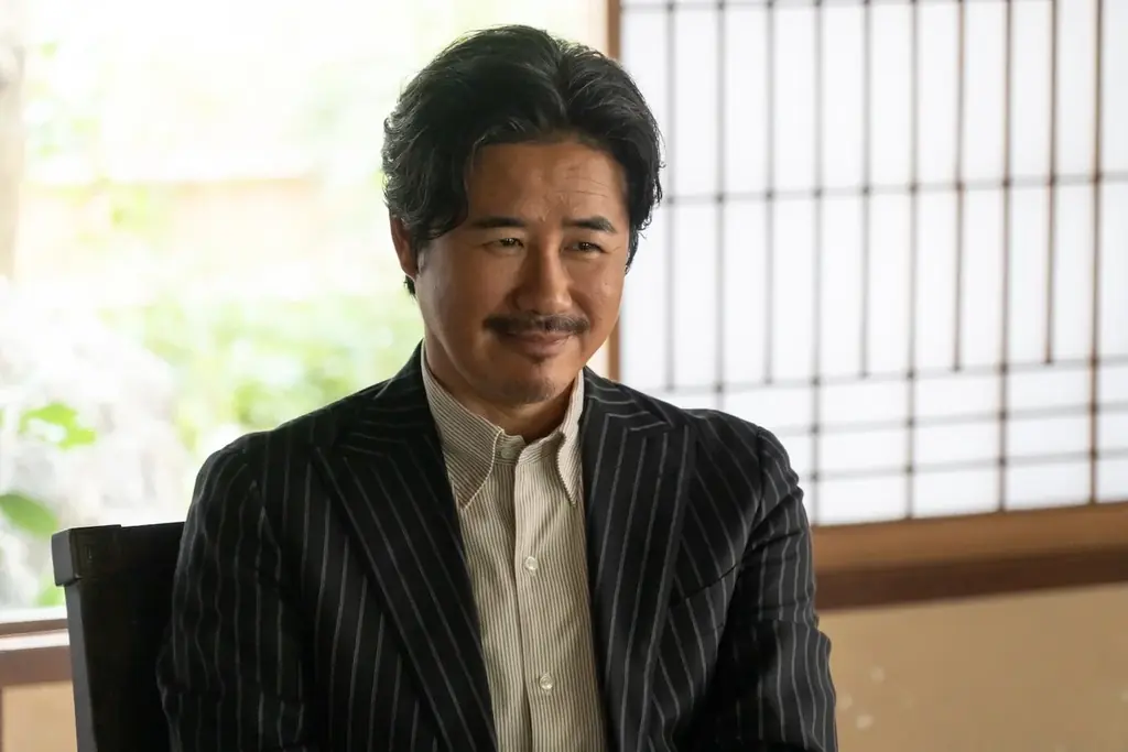 ABEMAオリジナルドラマ『スキャンダルイブ』#4／大物俳優の性加害疑惑に“芸能事務所社長”柴咲コウ＆“週刊誌記者”川口春奈が禁断の共闘へ／“奏”川口春奈が涙――被害女性A子の正体は？ 画像 6