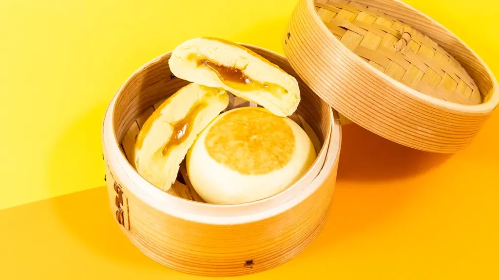 12/16発売｜ファミマ×森永のバター香るホットケーキまん