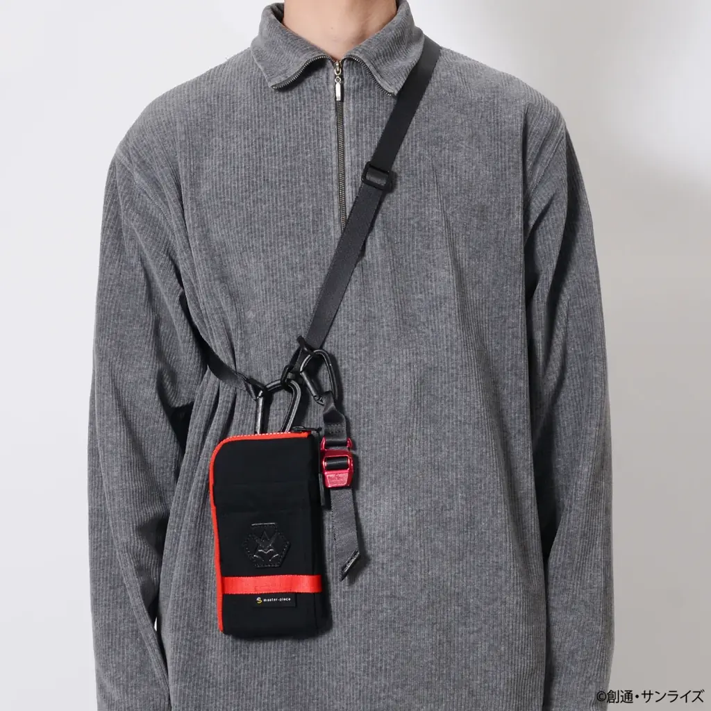 『機動戦士ガンダム』よりシャア・アズナブルをイメージしたバッグが登場！ファッション性と機能性を高い次元で融合させたブランドmaster-pieceとの初コラボレーション 画像 16