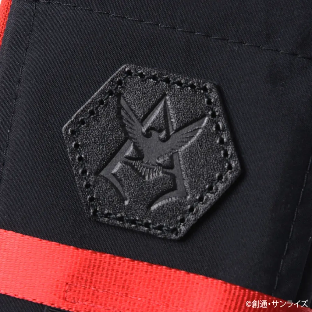 『機動戦士ガンダム』よりシャア・アズナブルをイメージしたバッグが登場！ファッション性と機能性を高い次元で融合させたブランドmaster-pieceとの初コラボレーション 画像 18