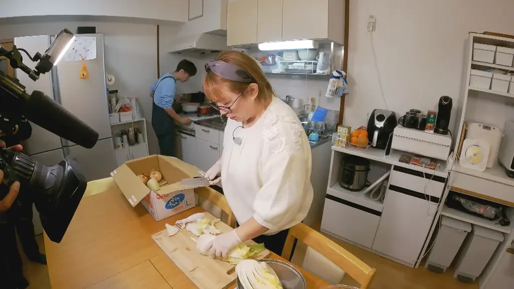 「KBC FESTA de SANTA」3年目のイベントを3番組が盛り上げるKBCデーを開催！アサデス・ぎゅっと・ぼる部屋が週末の貴賓館前広場を盛り上げます！ 画像 4