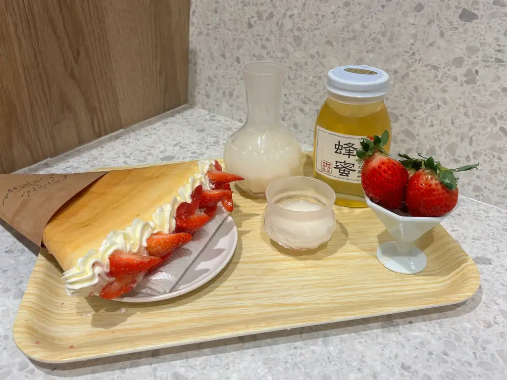 「クレープとエスプレッソと」が大阪・高槻に誕生！！高槻の名産と四季の移ろいを感じるパリパリクレープと香り高いエスプレッソを提供します！ 画像 5