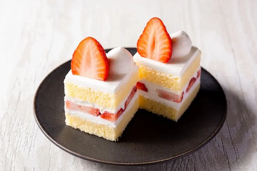 【都ホテル博多】ストロベリーアフタヌーンティー 予約受付開始！ 画像 2