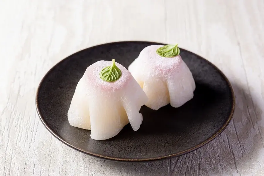 【都ホテル博多】ストロベリーアフタヌーンティー 予約受付開始！ 画像 3