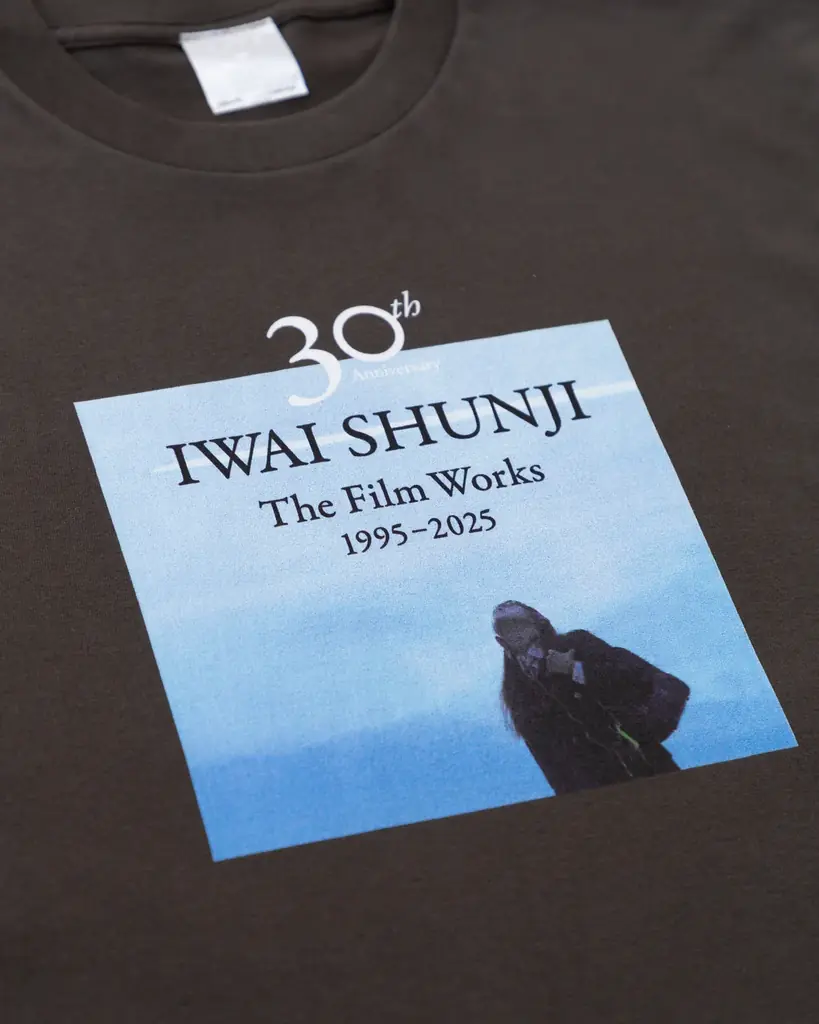 「IWAI SHUNJI The Film Works 30th Anniversary 1995–2025」の開催に併せて30周年記念限定Tシャツが発売決定！ 画像 10