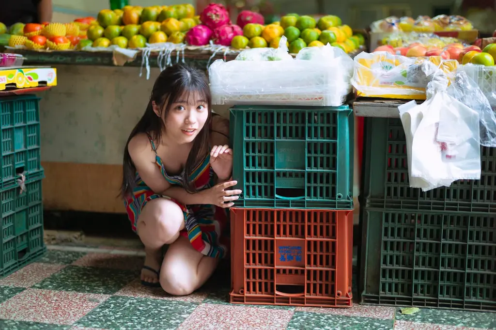 先行カットを大公開！　“僕が見たかった金澤亜美”が、今、ここに！　僕が見たかった青空・金澤亜美のファースト写真集が発売決定!!　台湾を舞台に“初めて見せる姿”や“愛おしすぎる表情”が満載。 画像 4