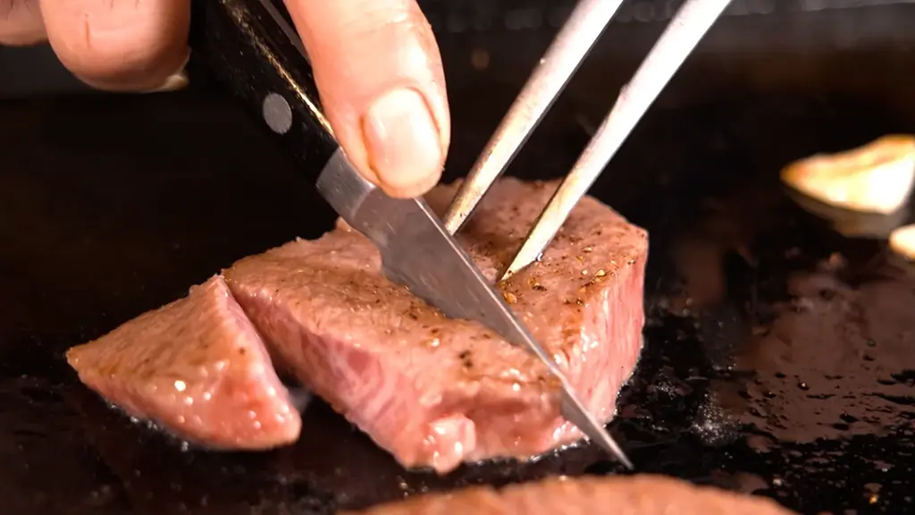 大阪府の老舗洋食店ランキング発表！創業年数で選ぶ名店、3世代の店や90歳常連の極上ステーキも登場！【誰も知らんキング】今夜は2時間スペシャル！ 画像 6