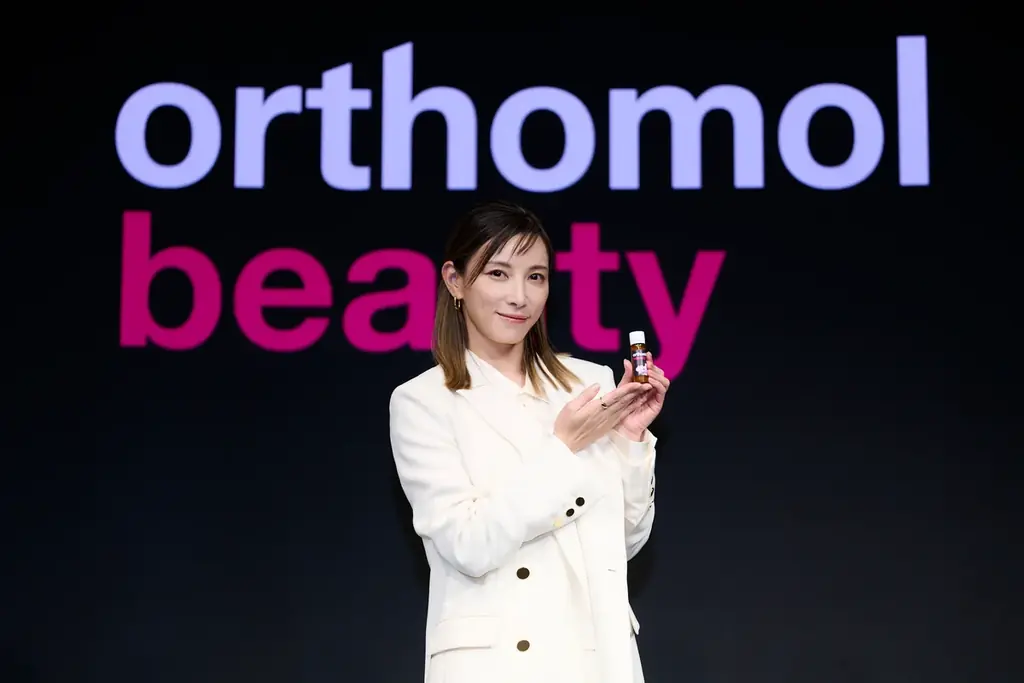 加藤あいさんお誕生日のサプライズ演出も。「オーソモル・ビューティ」アンバサダー就任発表会を12月12日（金）に開催 画像 2