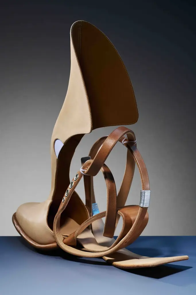 「ホルンの靴」がInternational Design Awards 2025（米国）で金賞を受賞 画像 5