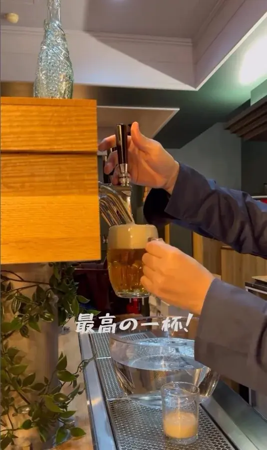 【テンポス不動産】英国の熱気と伝統の味を名古屋・東区東片端町で！仕事帰り、一人でも気軽に立ち寄れる本格ブリティッシュパブ「イギリス酒場 Lazward（ラズワード）」が誕生！ 画像 3