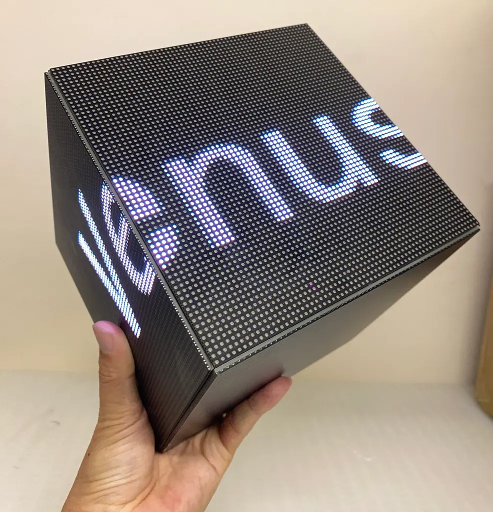 LED CUBEパネル提供開始