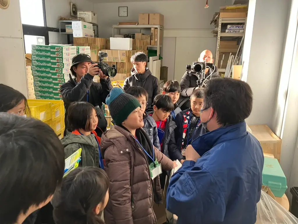 山梨ジュニアアンバサダープログラムがスタート！初日は中央市「道の駅とよとみ」で地域農業を学ぶ体験を実施 画像 4