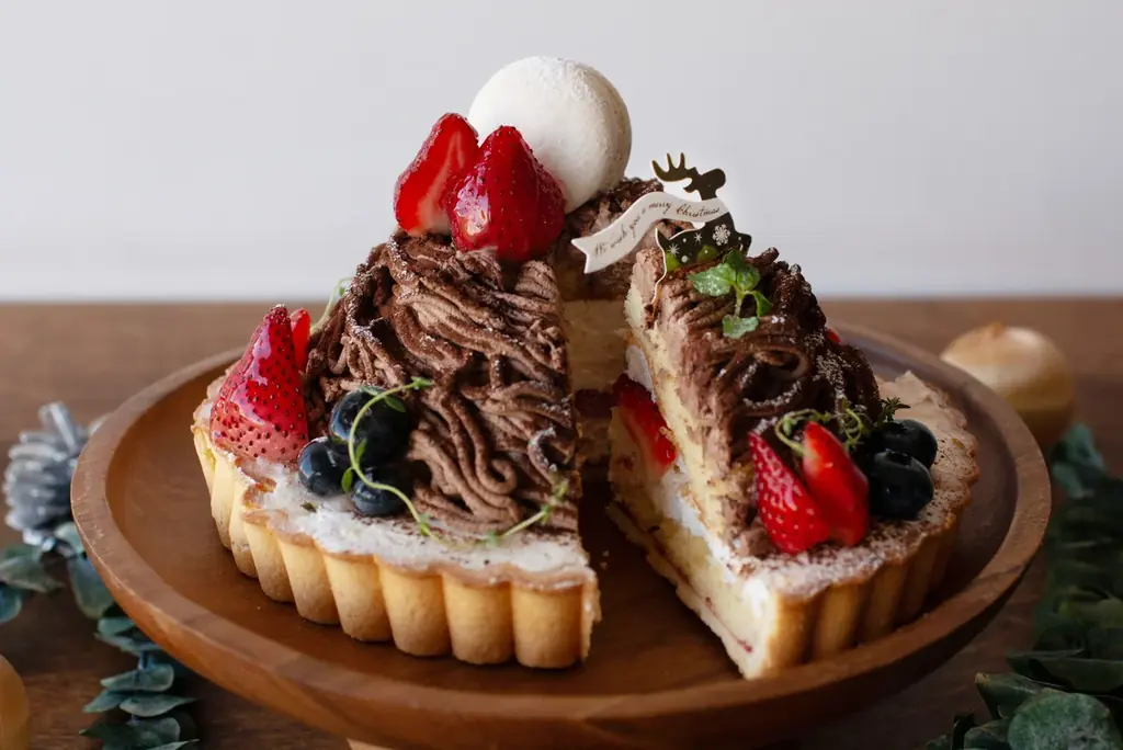 【広島・小町｜悩める大人へ贈る、ショコラとクリームチーズの甘いときめき】「café citron」より、大人のためのクリスマスケーキが12/15(月)から予約・店頭販売開始！ 画像 3