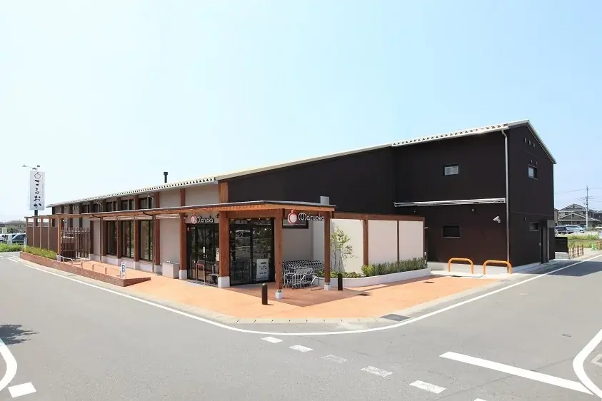 価格競争に陥らない“奇跡のスーパー”の秘密とは──スーパーまるおか 現地見学研修会を開催（2026年3月5日） 画像 2