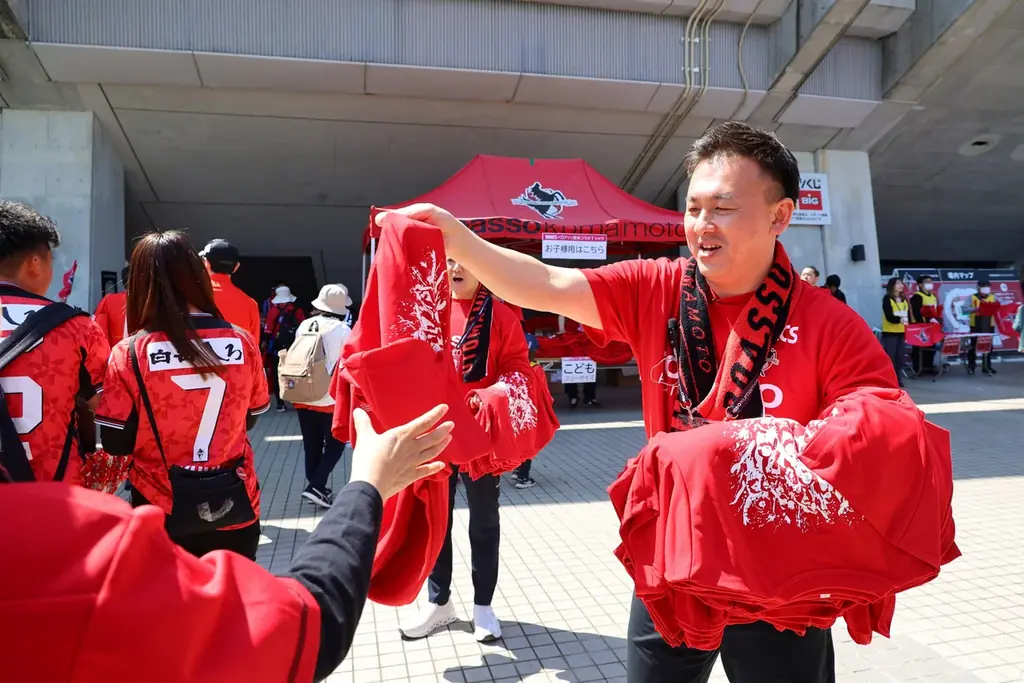 RKKCSとRKKCSソフト、ロアッソ熊本と百年構想リーグおよび2026/27シーズンオフィシャルトップパートナー契約を締結 画像 3