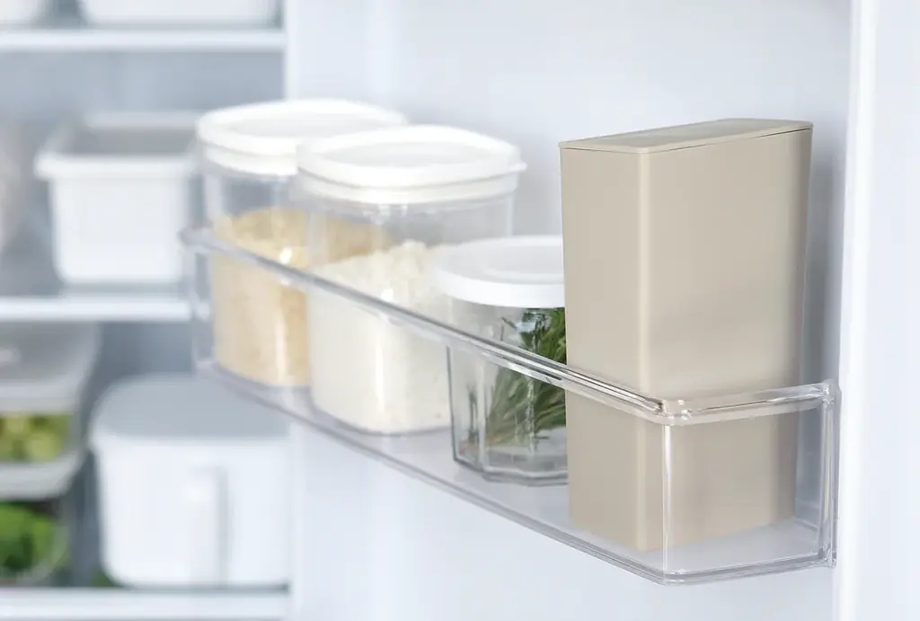 冷蔵庫のドアポケットにすっぽり！“立てて”収納できる場所を取らないバターケース 画像 3