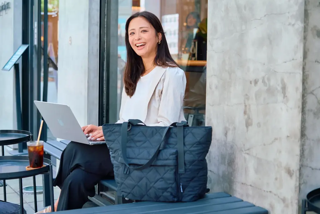 「POMULU（ポムル）マルチトートバッグ」12月16日より一般販売開始！予約販売では先着200枚クーポンが大盛況のうちに終了–現役ママ・パパ250件以上の声を元に誕生した《特許申請中》マルチトート 画像 3