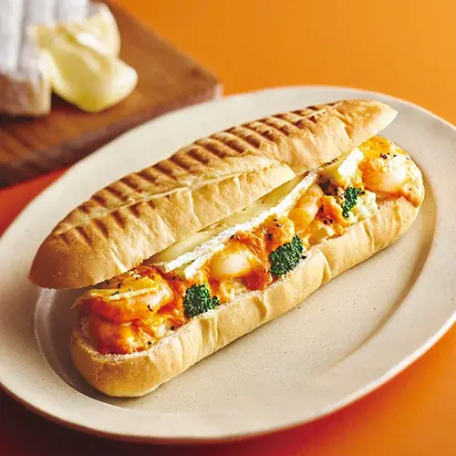 一年の終わりに、ベックスコーヒーで3つの贅沢を。 厳選したクーベルチュールチョコレート使用「リッチショコラ」、 冬仕立てのパニーニ・山のめぐみをいただく鹿肉カレーを12月16日(火)から期間限定発売！ 画像 6