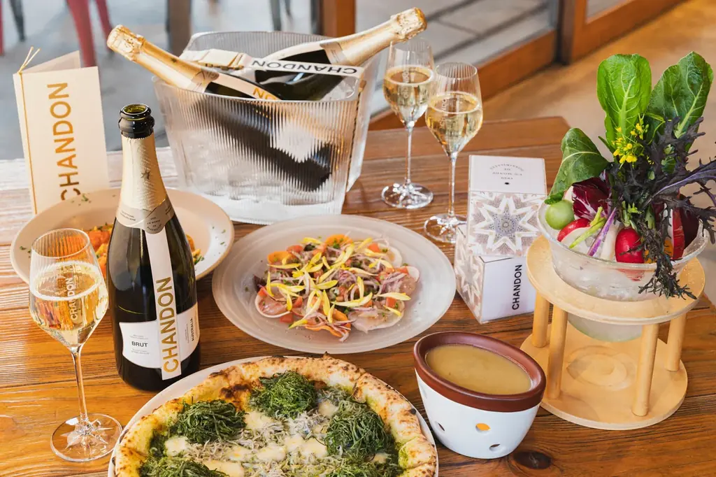 ホリデーシーズンを煌びやかに彩る「シャンドン ウィンター プロモーション」星降る夜を思わせる限定特別装飾が「AWkitchen GARDEN 鎌倉」に登場！ 画像 4