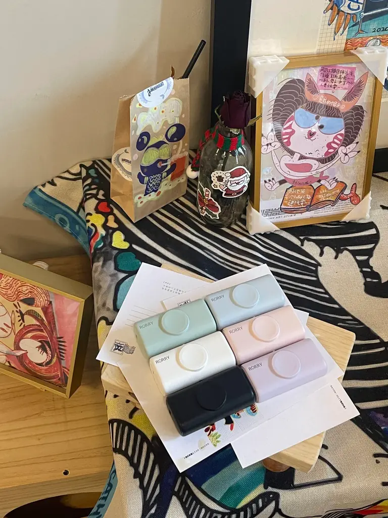 【RORRY】最大50％OFF！クリスマスタイムセールで冬のお出かけ＆ギフトにぴったりな充電アイテムが特別価格で登場 画像 10